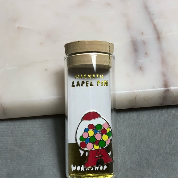 Yellow Owl Workshop Gum-ball Magnetic Pin - Picture 5 of 11